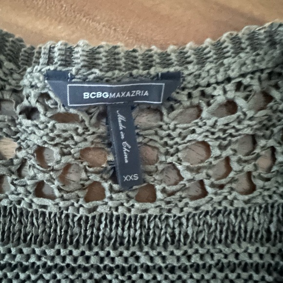 BCBG long cardigan sweater - Picture 2 of 2